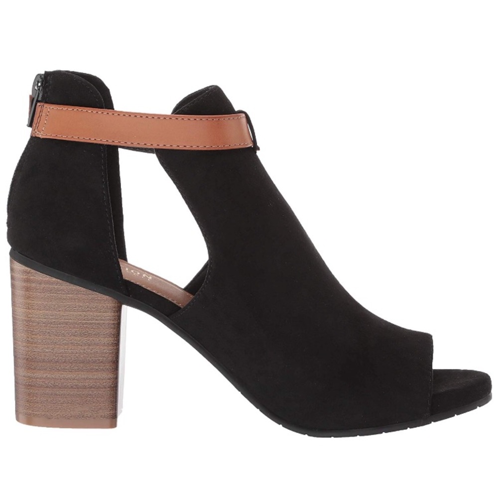 Kenneth Cole Reaction Buckle Ankle Bootie Size 10